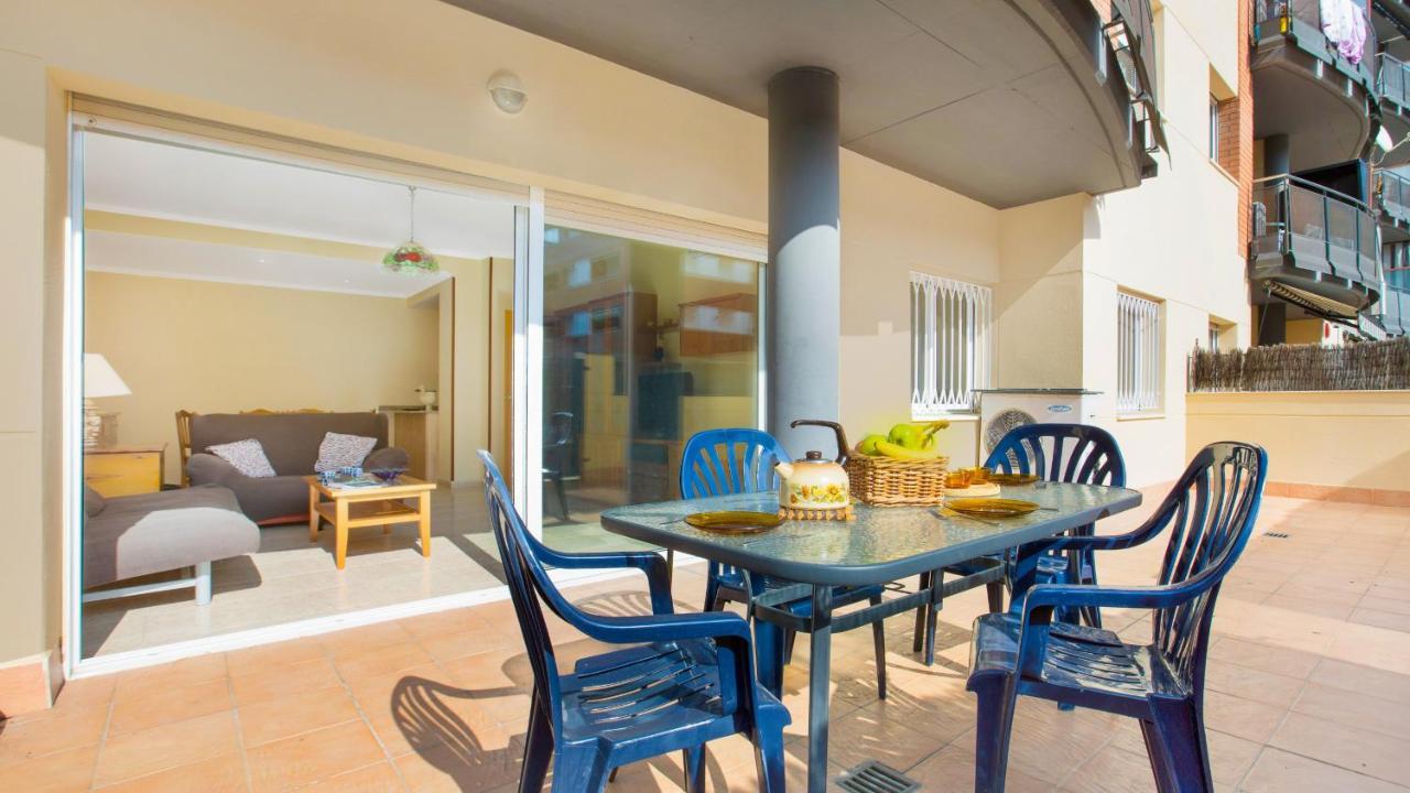 2P-51 - Lloret De Mar Exteriér fotografie
